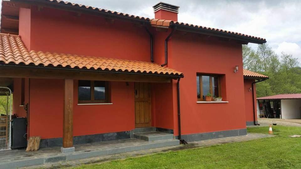 La Casita De Titi Villa Pravia Bagian luar foto