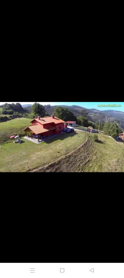 La Casita De Titi Villa Pravia Bagian luar foto