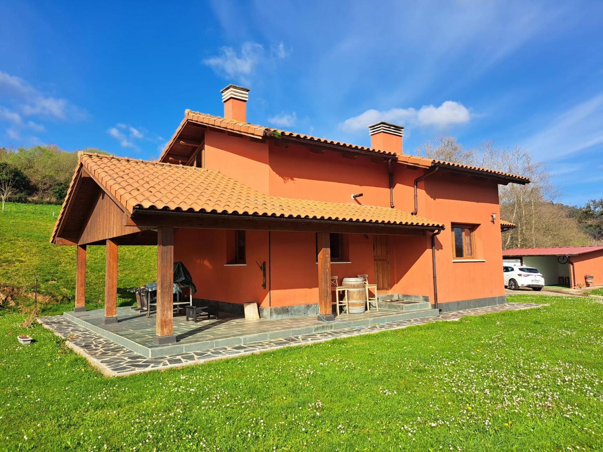 La Casita De Titi Villa Pravia Bagian luar foto